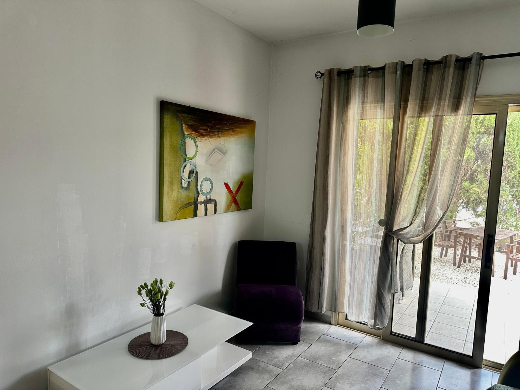 Beautiful Apartment Near The Sea And A Large Private Garden Paphos Exteriör bild