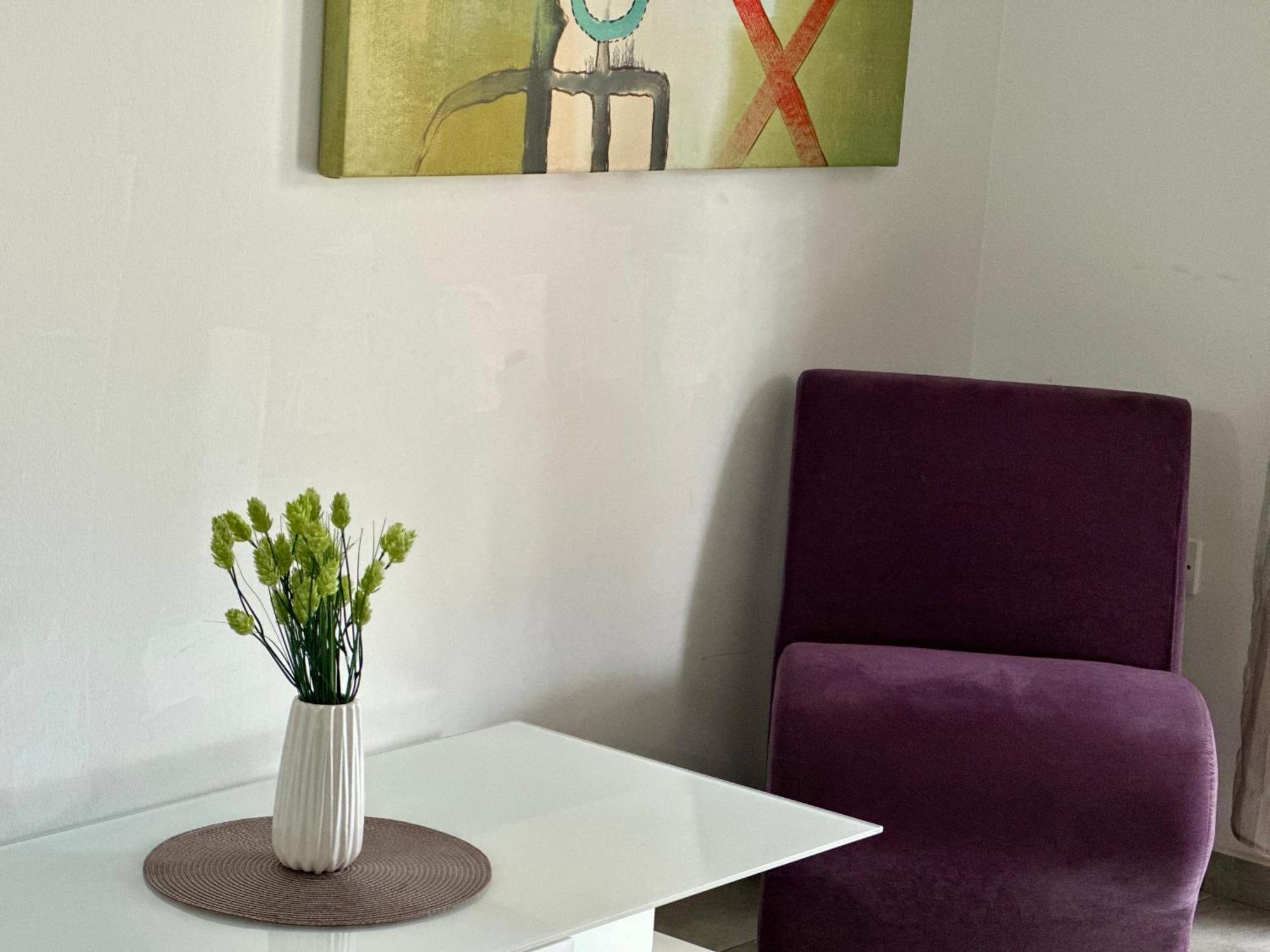 Beautiful Apartment Near The Sea And A Large Private Garden Paphos Exteriör bild