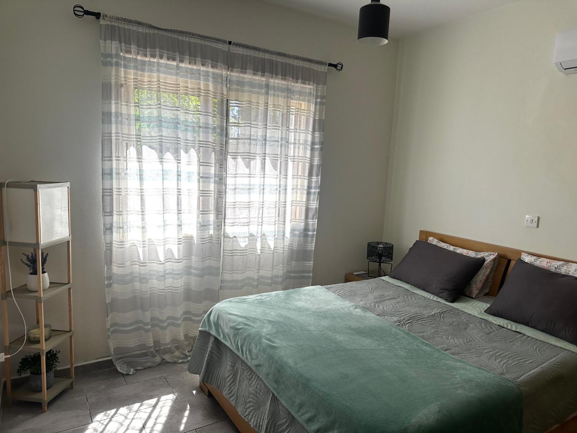 Beautiful Apartment Near The Sea And A Large Private Garden Paphos Exteriör bild